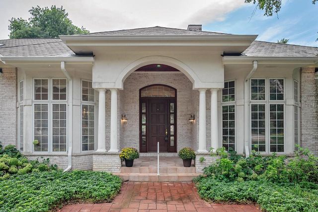 14425 Westover ROAD, Elm Grove, WI 53122