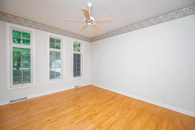 14425 Westover ROAD, Elm Grove, WI 53122