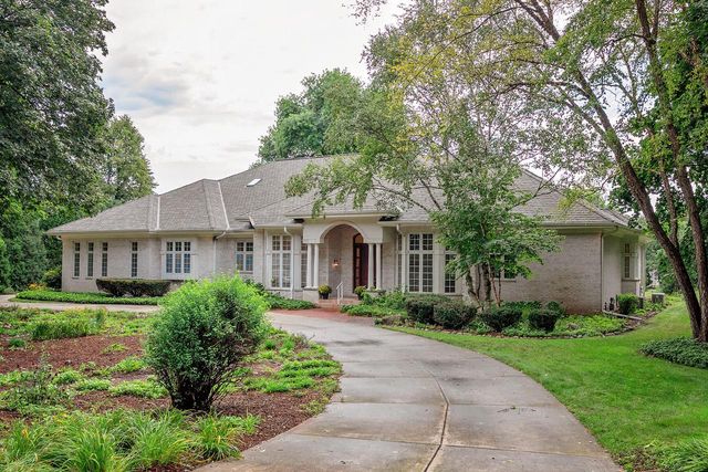 14425 Westover ROAD, Elm Grove, WI 53122