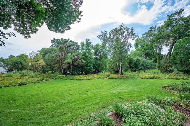 14425 Westover ROAD, Elm Grove, WI 53122