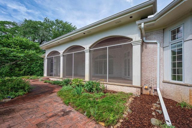 14425 Westover ROAD, Elm Grove, WI 53122