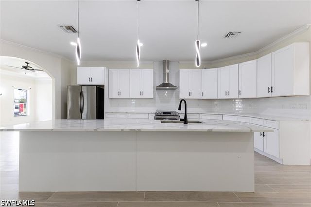 16451 Wildcat DR, Fort Myers, FL 33913