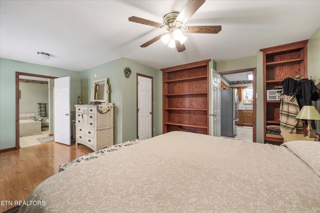 9228 Washington Pike, Corryton, TN 37721