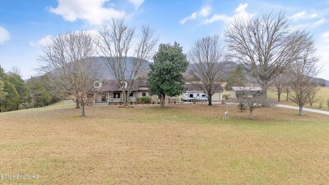 9228 Washington Pike, Corryton, TN 37721