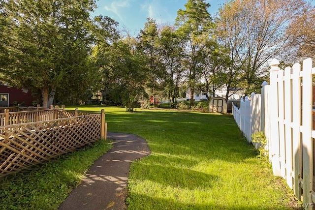 107 East Irving Street, Dewitt, NY 13057