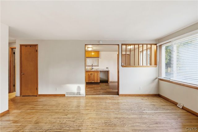 107 East Irving Street, Dewitt, NY 13057