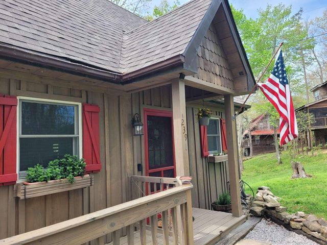 239 Enchanted Forest Way, Burnside, KY 42519