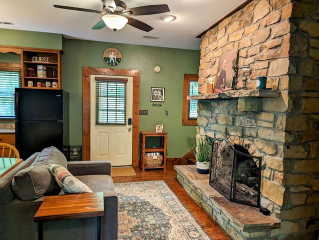239 Enchanted Forest Way, Burnside, KY 42519