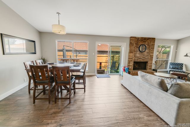 201 Sunrise Canyon, Universal City, TX 78148