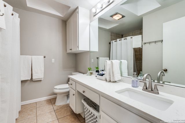 201 Sunrise Canyon, Universal City, TX 78148