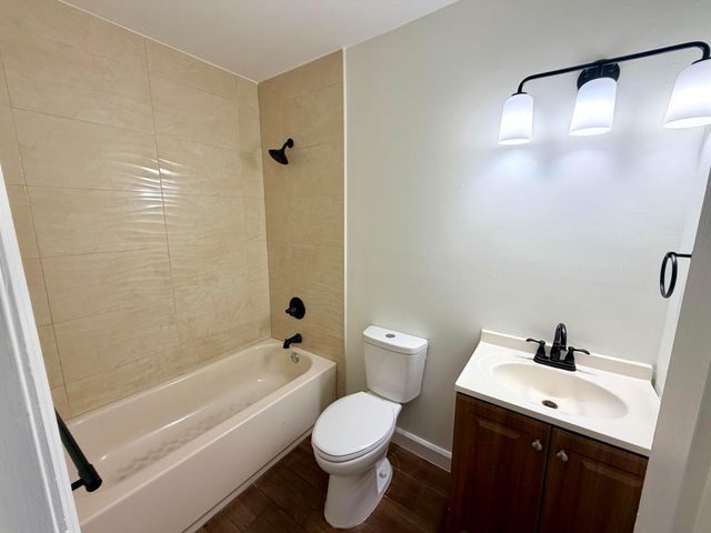 2811 NW 8th Street, Pompano Beach, FL 33069