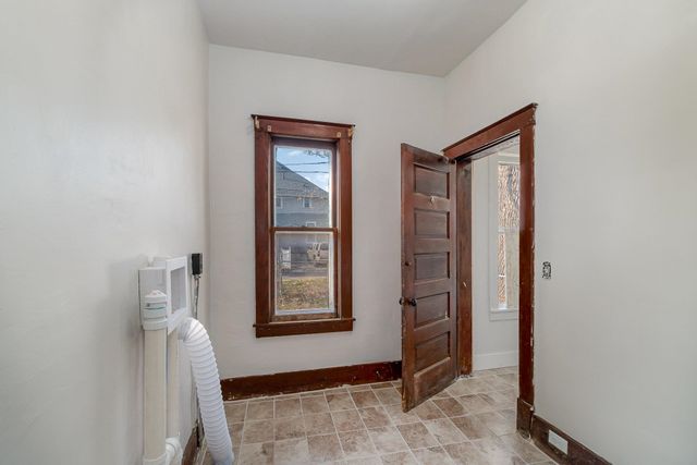 406 Stanton Street, Bay City, MI 48708