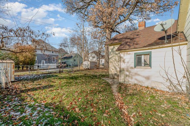 406 Stanton Street, Bay City, MI 48708