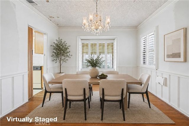 9640 La Salle, Los Angeles, CA 90047