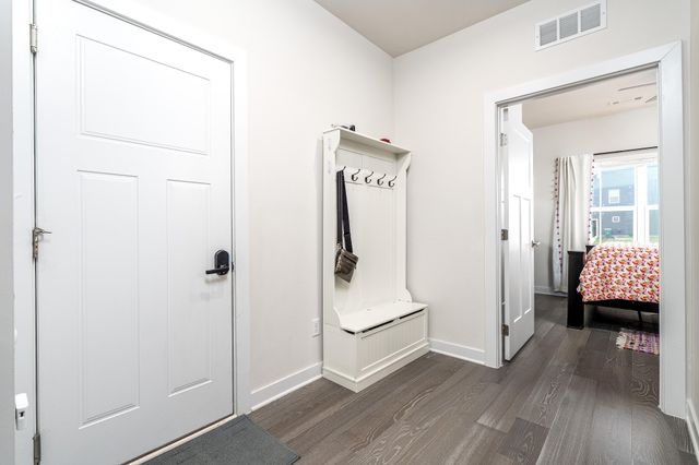 3039 Manchester DR, Spring Hill, TN 37174