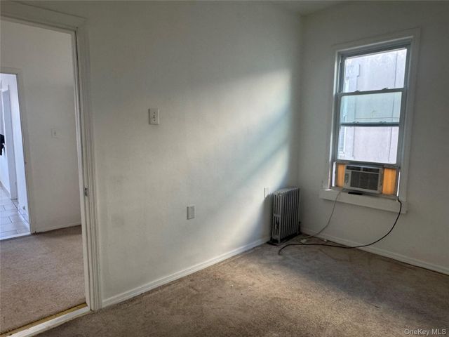 95-11 90 Street 2F, Ozone Park, NY 11416