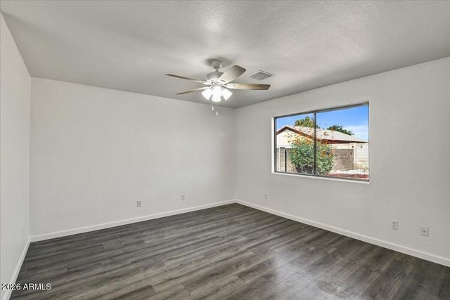 3226 W ABRAHAM Lane, Phoenix, AZ 85027