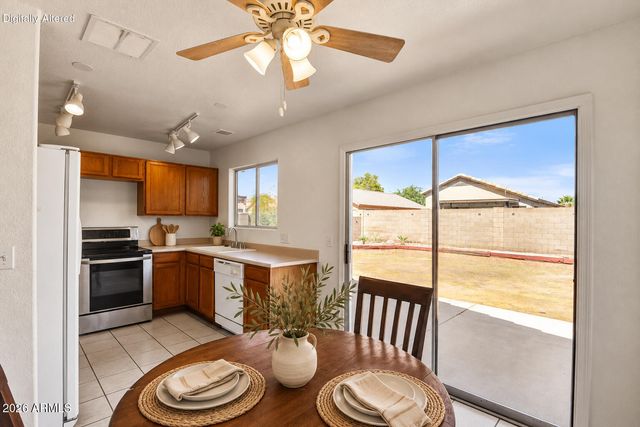 3226 W ABRAHAM Lane, Phoenix, AZ 85027
