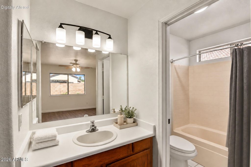 3226 W ABRAHAM Lane, Phoenix, AZ 85027 — photo 5