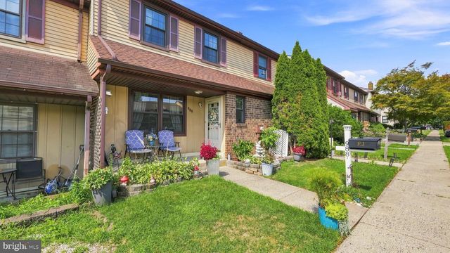 988 GATES PL, Warminster, PA 18974