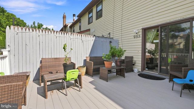 988 GATES PL, Warminster, PA 18974