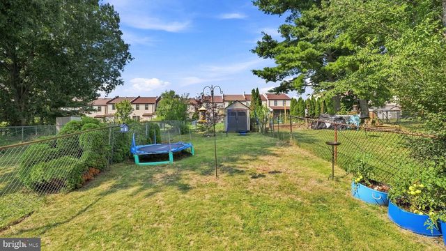 988 GATES PL, Warminster, PA 18974