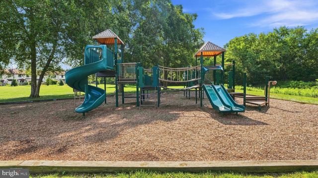 988 GATES PL, Warminster, PA 18974