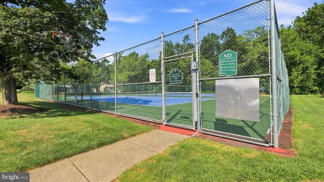 988 GATES PL, Warminster, PA 18974