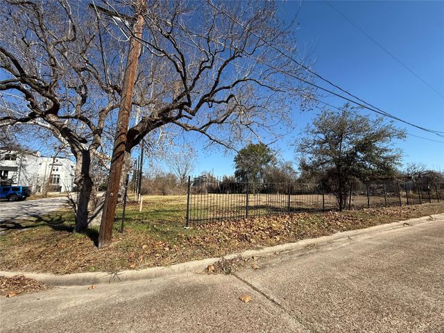 2303 Holman Street, Houston, TX 77004