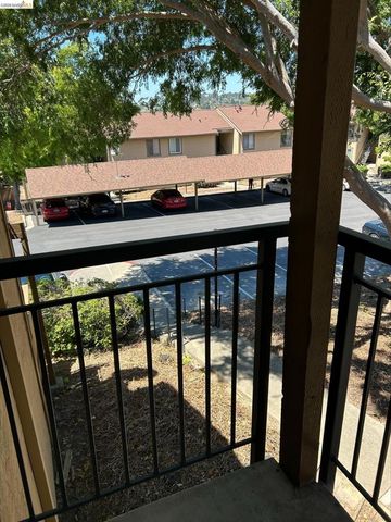 5313 Ridgeview Cir, El Sobrante, CA 94803