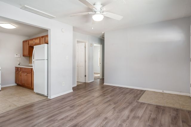 1620 PIERCE Avenue, Rockford, IL 61103