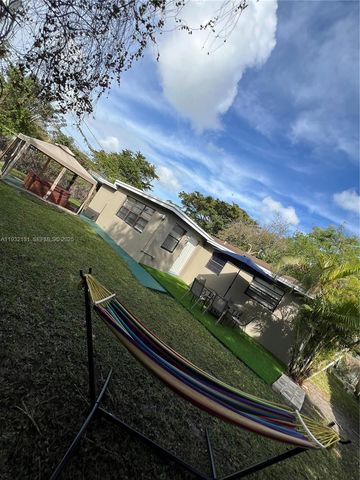 4731 SW 25th Ave 0, Fort Lauderdale, FL 33312