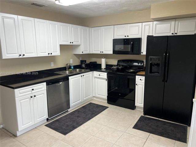 4731 SW 25th Ave 0, Fort Lauderdale, FL 33312