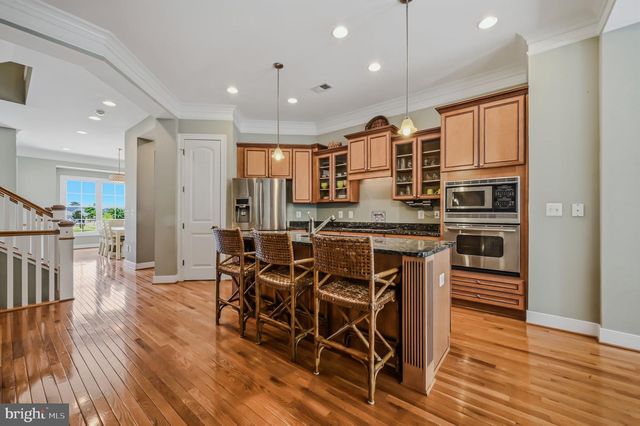 21111 LAGUNA DR, Rehoboth Beach, DE 19971