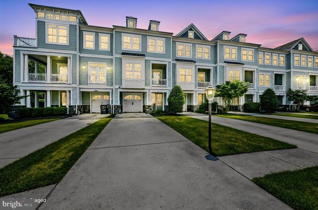 21111 LAGUNA DR, Rehoboth Beach, DE 19971
