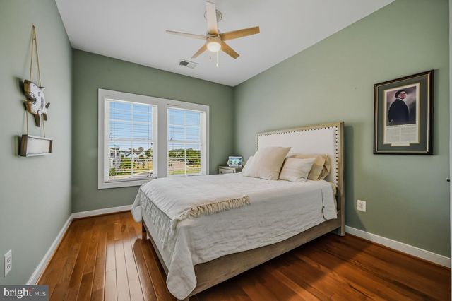 21111 LAGUNA DR, Rehoboth Beach, DE 19971