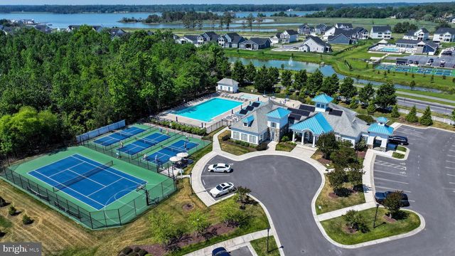 21111 LAGUNA DR, Rehoboth Beach, DE 19971