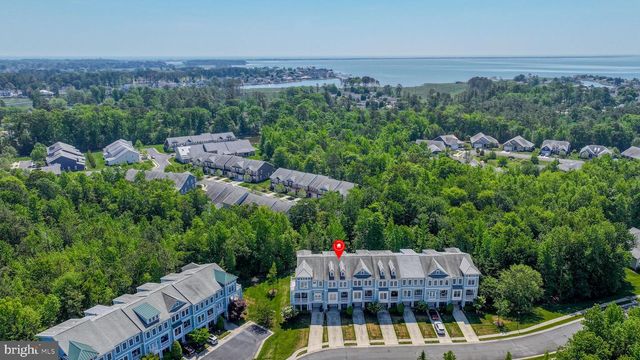 21111 LAGUNA DR, Rehoboth Beach, DE 19971