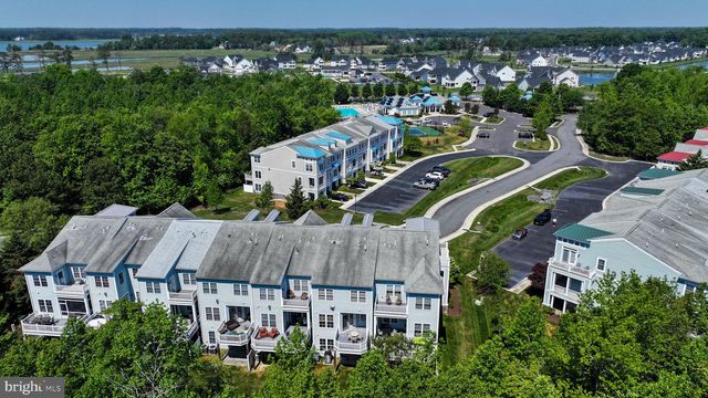 21111 LAGUNA DR, Rehoboth Beach, DE 19971