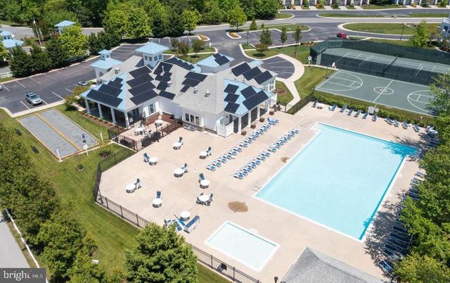 21111 LAGUNA DR, Rehoboth Beach, DE 19971