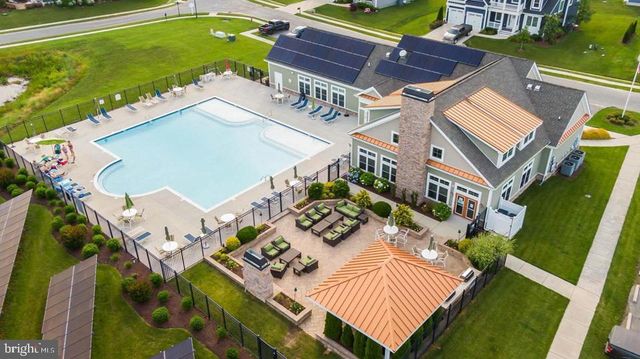 21111 LAGUNA DR, Rehoboth Beach, DE 19971