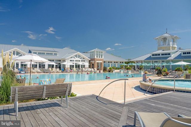 21111 LAGUNA DR, Rehoboth Beach, DE 19971