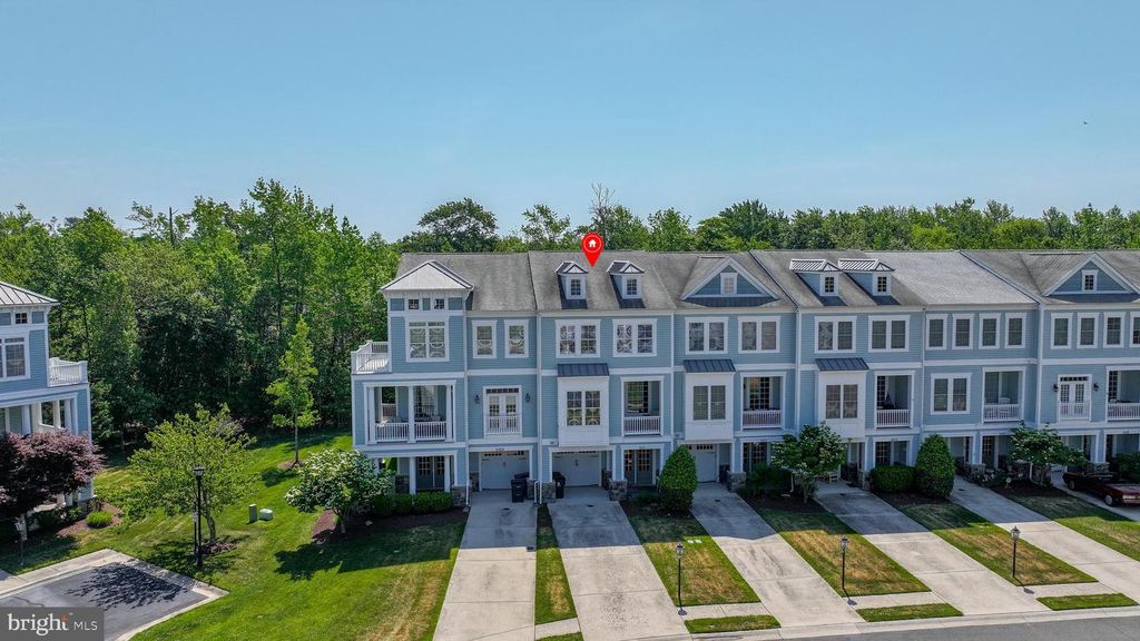 21111 LAGUNA DR, Rehoboth Beach, DE 19971