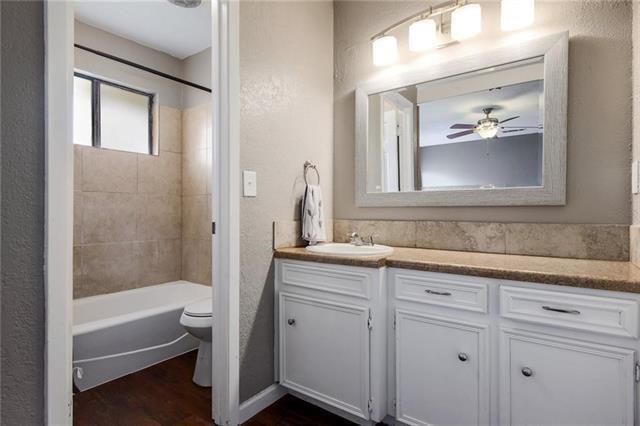 607 Garden Path DR, Round Rock, TX 78664