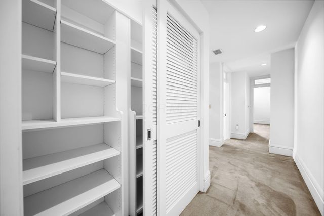 422 W 6th Avenue, Columbus, OH 43201