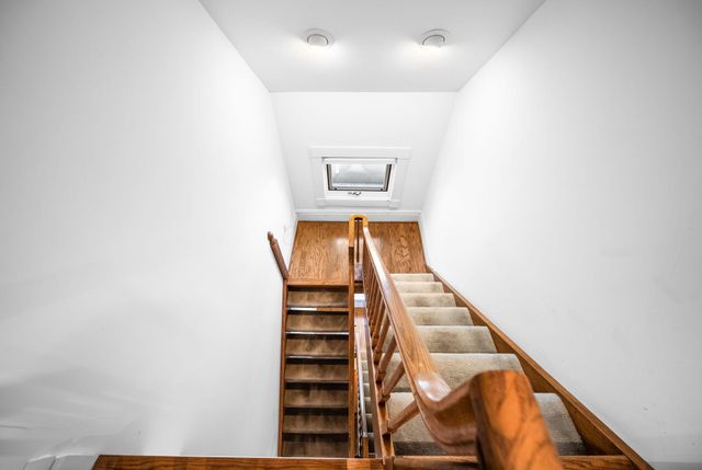 422 W 6th Avenue, Columbus, OH 43201