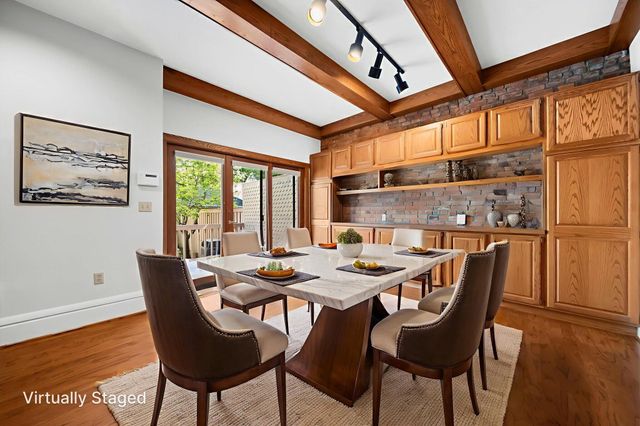 422 W 6th Avenue, Columbus, OH 43201