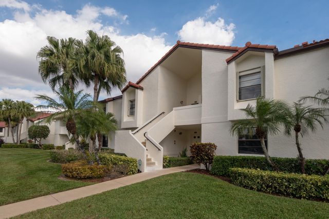 5829 Parkwalk Drive, Boynton Beach, FL 33472