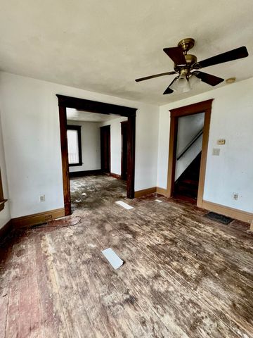 809 Chicago Street, La Porte, IN 46350