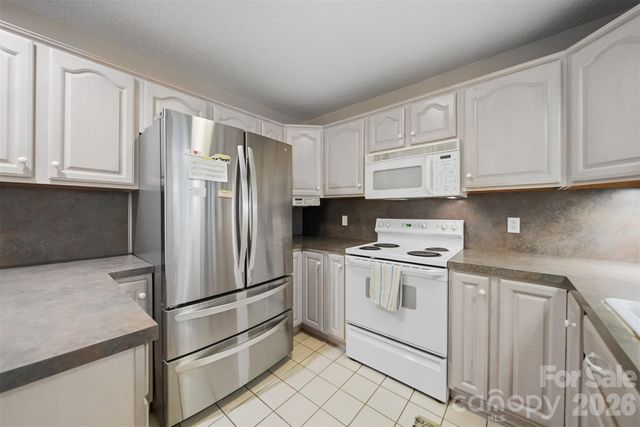192 Reese Loop, Taylorsville, NC 28681